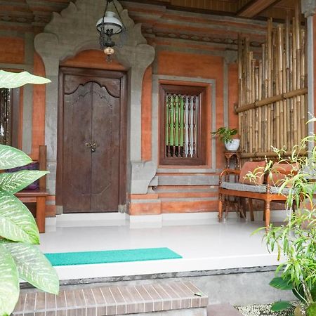Nirwa Ubud Homestay ภายนอก รูปภาพ