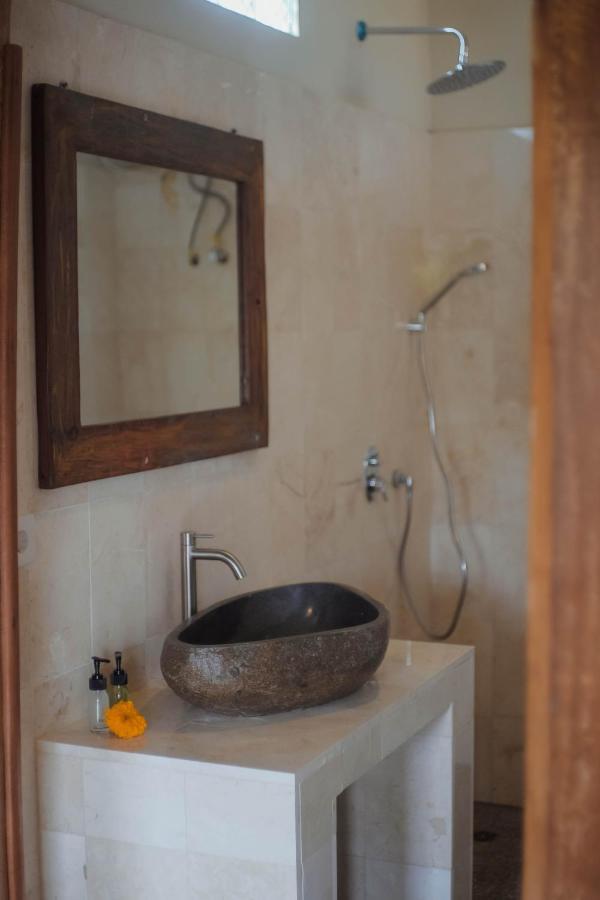 Nirwa Ubud Homestay ภายนอก รูปภาพ